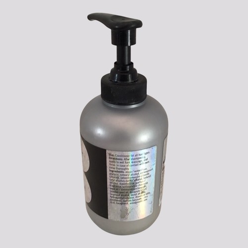 Davines Smoothing Anti-frizz Hair Conditioner -250ml/8.45oz ORIGINAL FORMULA HTF - Picture 10 of 13