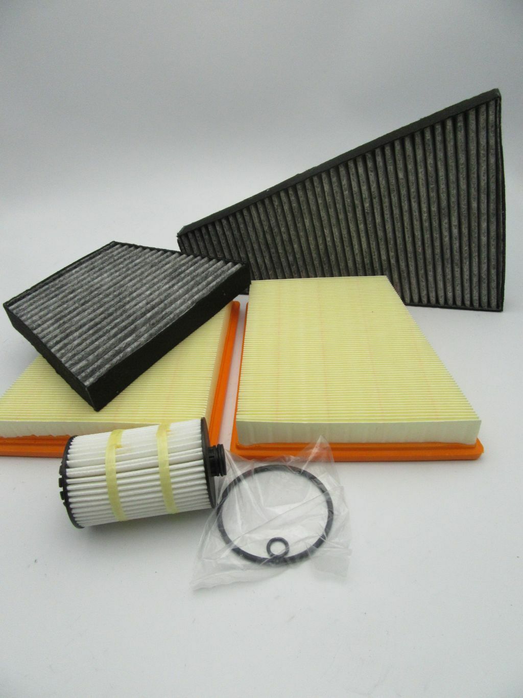 Bentley Continental GT GTC Flying Spur V8 oil air cabin filters set 5 pcs 176