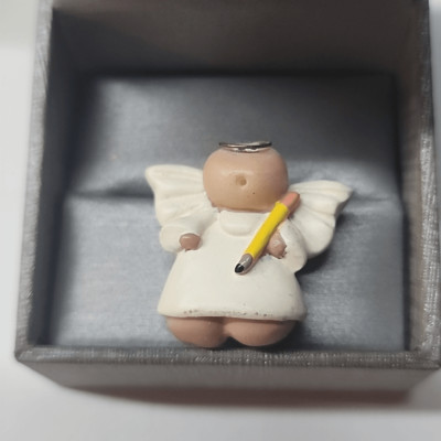 Kirk Signed Small Resin Chubby Cheeks Angel Holding Pencil w Wire Halo Plastic