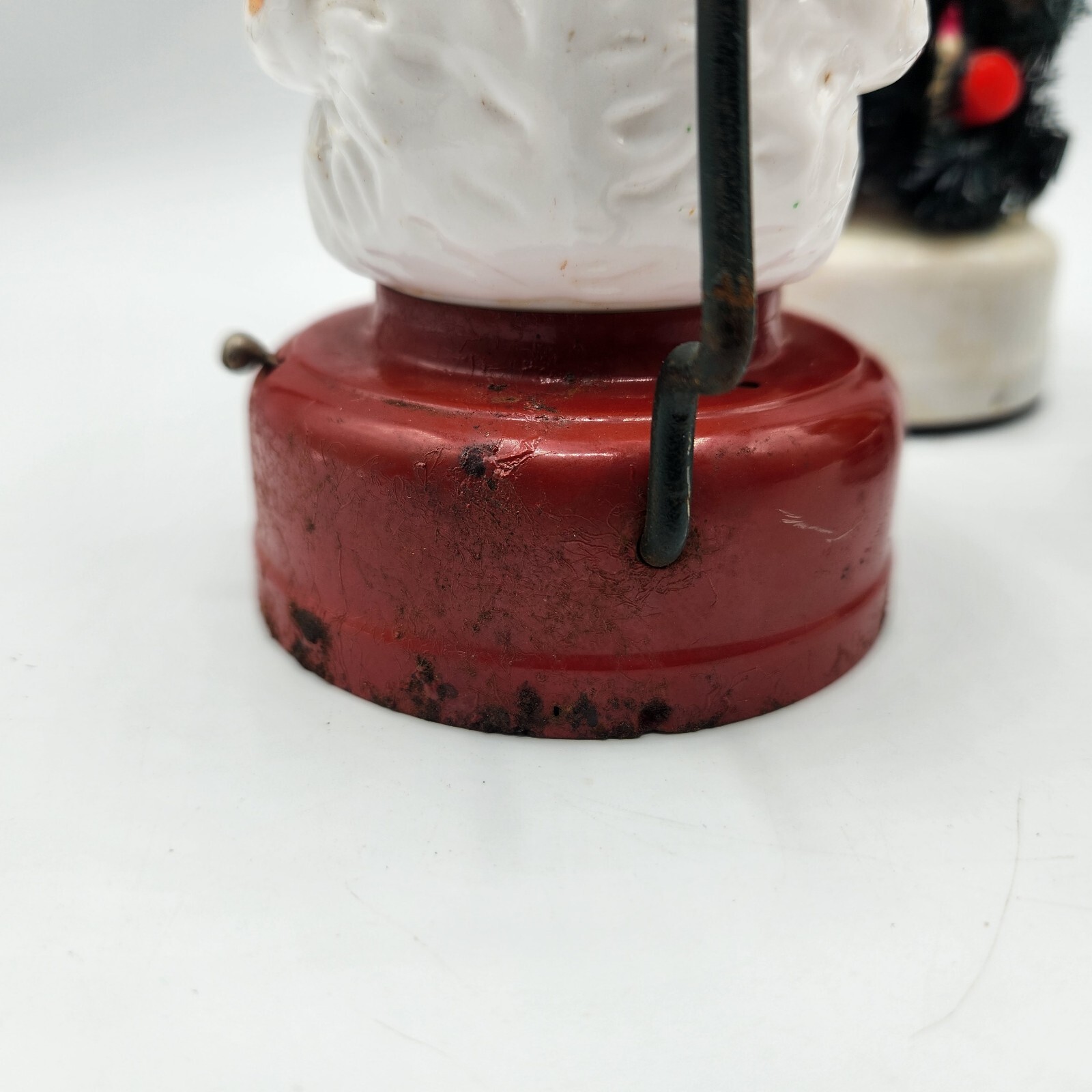 Amico Battery Operated 1950s Santa Light Christmas & Lantern, Winking