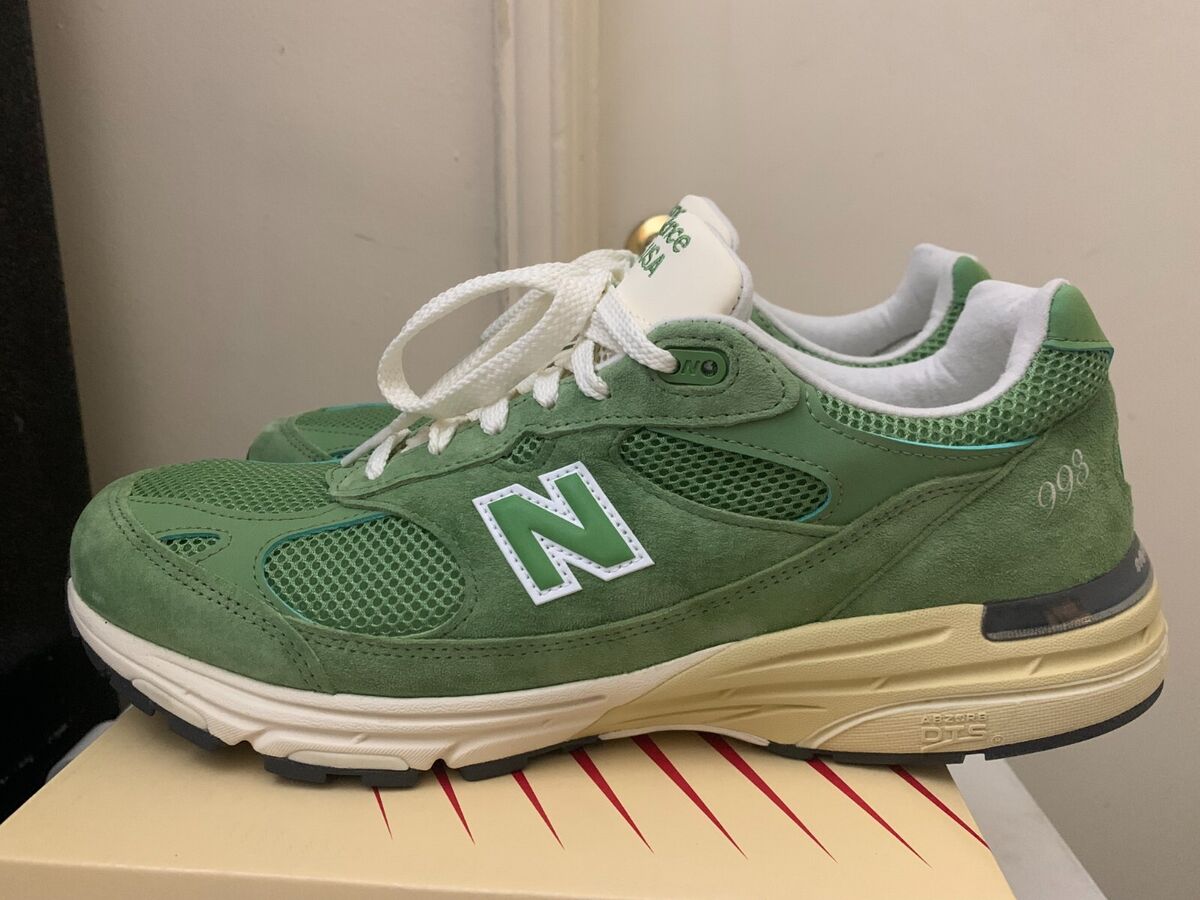 Size 12 New Balance 993 Chive green Teddy Santis U993GW 990 Size 12 New Balance 993 Chive green Teddy Santis U993GW 990