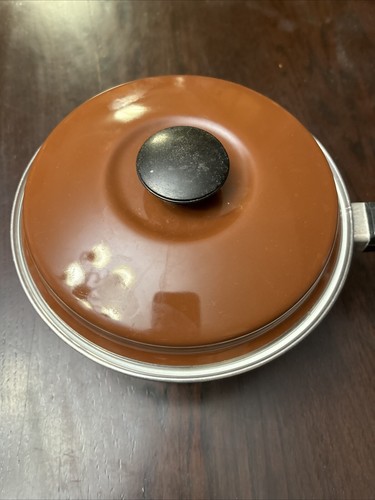 Vintage 1.5 Qt Enamelware Pot Retro 70’s Orange Green Flowers S&P Brown Lid 7.5” - Picture 4 of 15
