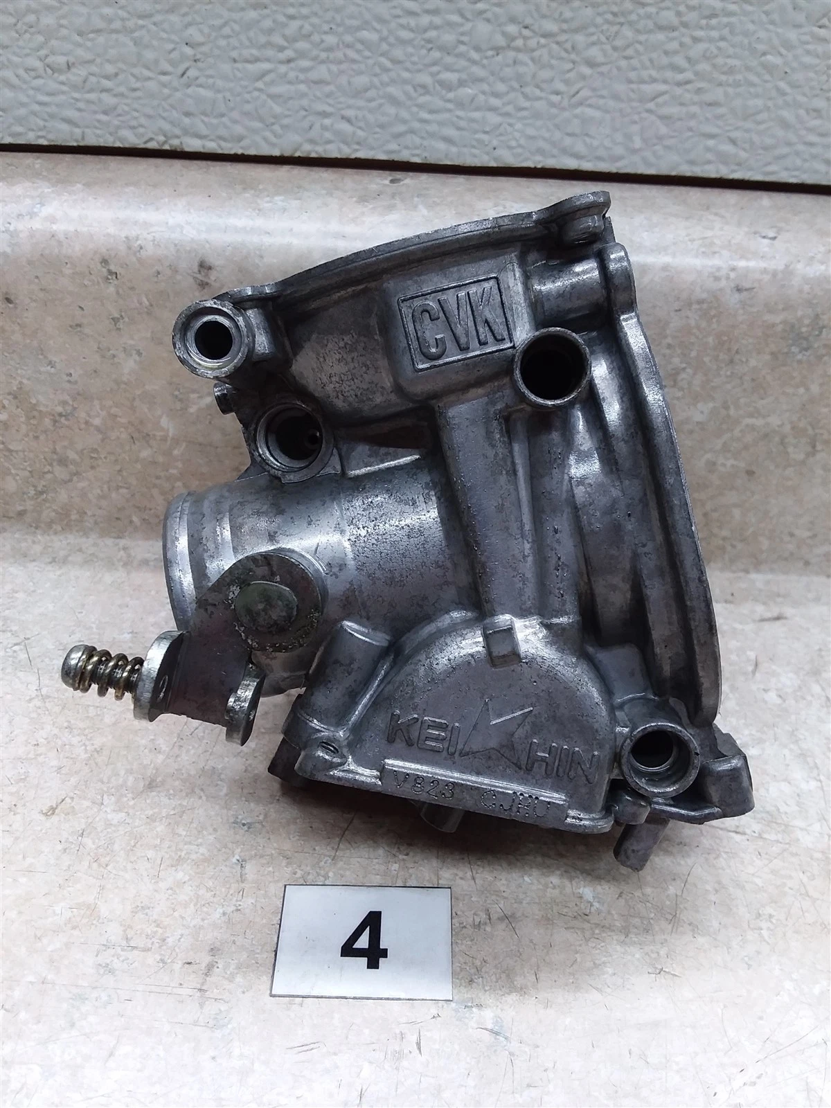 Kawasaki ZX600-E ZZR600 V823 Carburetor Right Outside Body 1993-2005 #4 ACP34