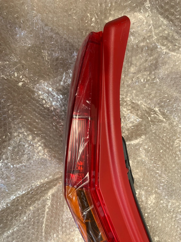 FARO TRASERO DERECHO FIAT PUNTO 99-03 Foto 4 de 4