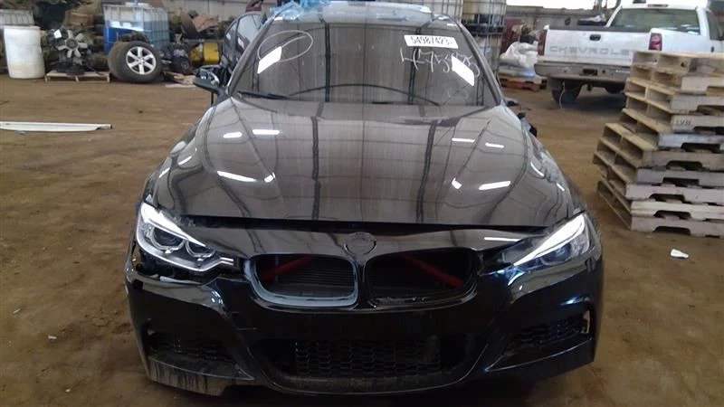 Pinza de pasajero delantera sin frenos de cerámica de carbono para BMW M4 15-20 5996812 Foto 2 de 4