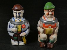Krug Bierkrug Gerzit Figur Musiker Sammelkrug Lederhose Humpen H18/19,5