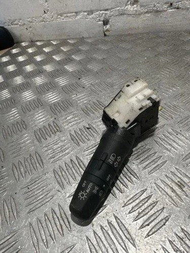 NISSAN NOTE E11, NE11 Drehknopf drehen 14425 1.60 Petrol 81kw 2011 21503469