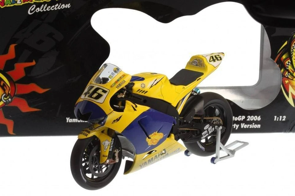1/12 Minichamps 2006 Yamaha YZR-M1 Camel Moto GP versión sucia Rossi 122063096 Foto 2 de 4