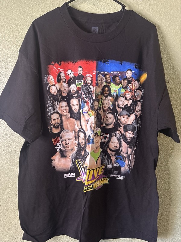 WWE RAW Wrestlemania XL Black Short Sleeve