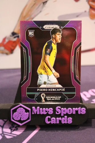 Piero Hincapie RC Purple 039/199 2022 Prizm FIFA World Cup