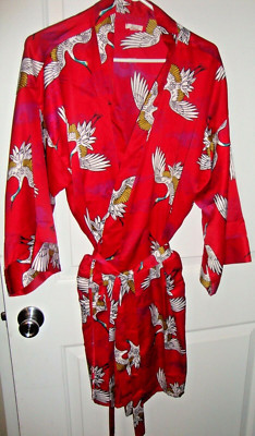 Layla Women s 3/4 Sleeve Soft Wrap Robe Red w/ Birds 1 Sz 100% Polyester  396   