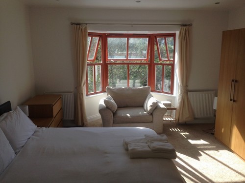 2025 5 Star luxury , 6 Bedroom property in Pembrokeshire , 1 mile from the beach - Picture 4 of 12