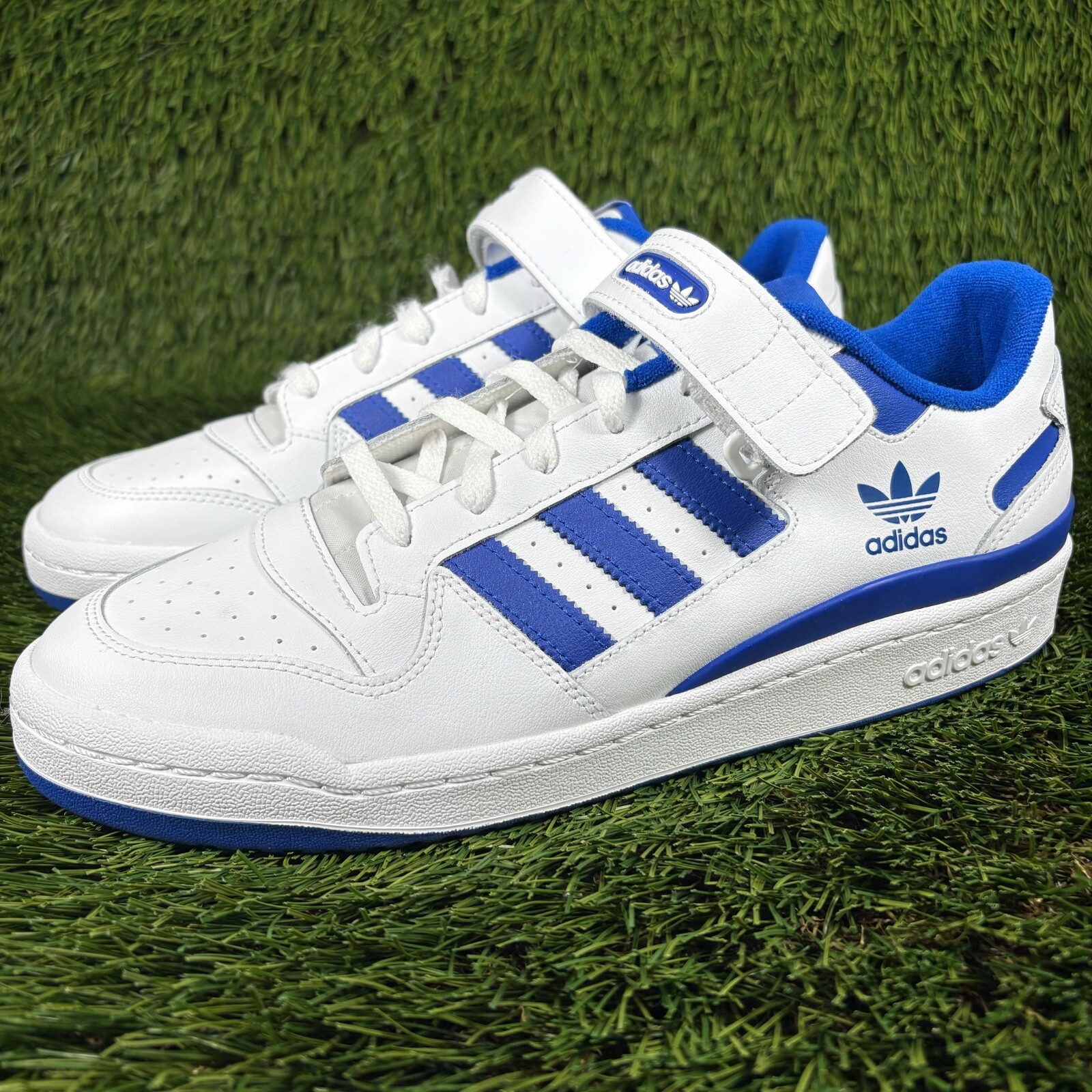 Adidas Forum Low Men's Size 12 White Royal Blue Sneaker FY7756