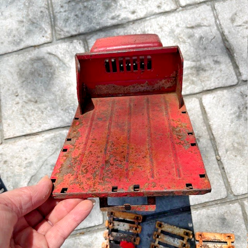 VTG 1950s Metal Farm Truck Horse Trailer Tractor with Trailer *Refurbish Needed* - Picture 22 of 22