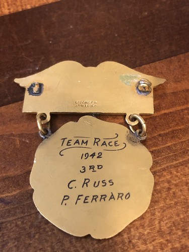 1942 CYCLE TRADES OF AMERICA AWARD 3rd place Team Race Medal L.I.W.A. - Picture 10 of 10