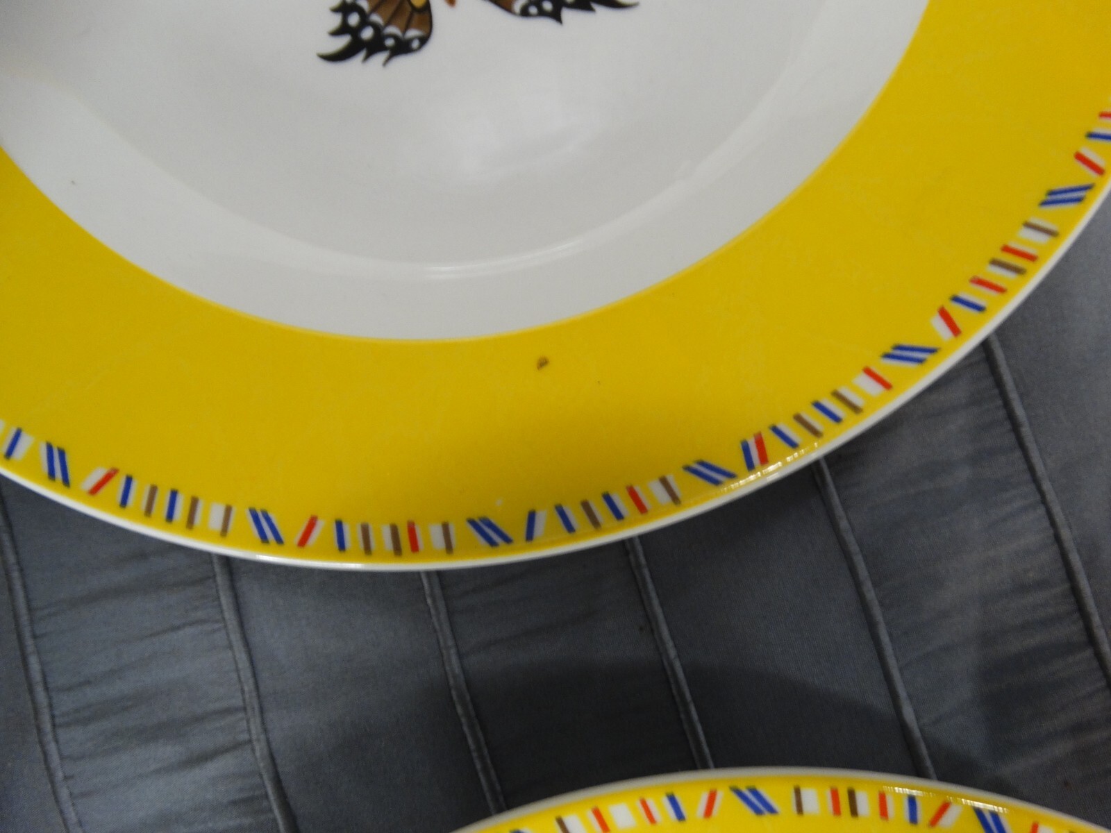 Lynns Maesto Yellow Butterfly Cereal Pasta Bowls 8.75", Discontinued, Set Of 4