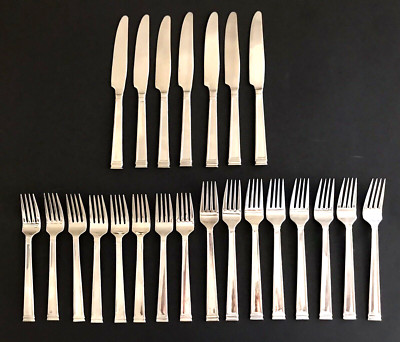 TOWLE TWS534 Glossy Stainless SET OF 23 Dinner Salad & Knives EUC 18/10 FLATWARE