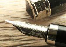 Penna stilografica Montegrappa "NEROUNO", nuova con scatola: oro bianco 18 k/B, nero, prezzo al pubblico consigliato 715 $