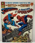Superman vs The Amazing Spider-Man 1976 Treasury - VF+ (8.5) Off-White Pages