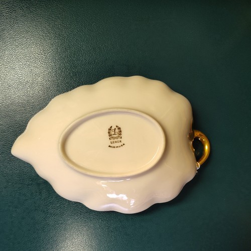 Lenox Leaf Shaped Ivory Trinket Candy Dish in Woodleaf Collection 24k Gold Trim - Picture 4 of 5