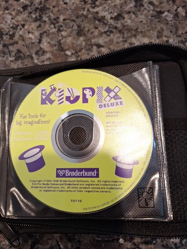 case with Win/Mac CD ROM, blues clues, little bear, Nemo, Freddie fish&more - Picture 12 of 15