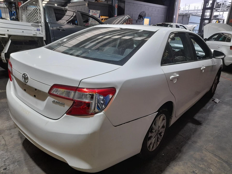 TOYOTA CAMRY REAR BUMPER MAIN REINFORCEMENT, ASV50/AVV50, STEEL TYPE, BLACK, 12/ - image 3 of 4