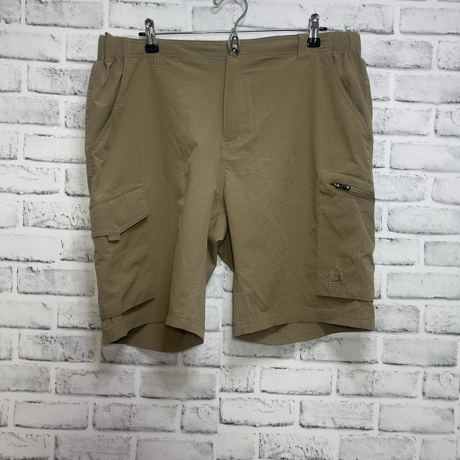 Gerry Light Brown Elastic Waist Cargo Pocket Men Shorts 38