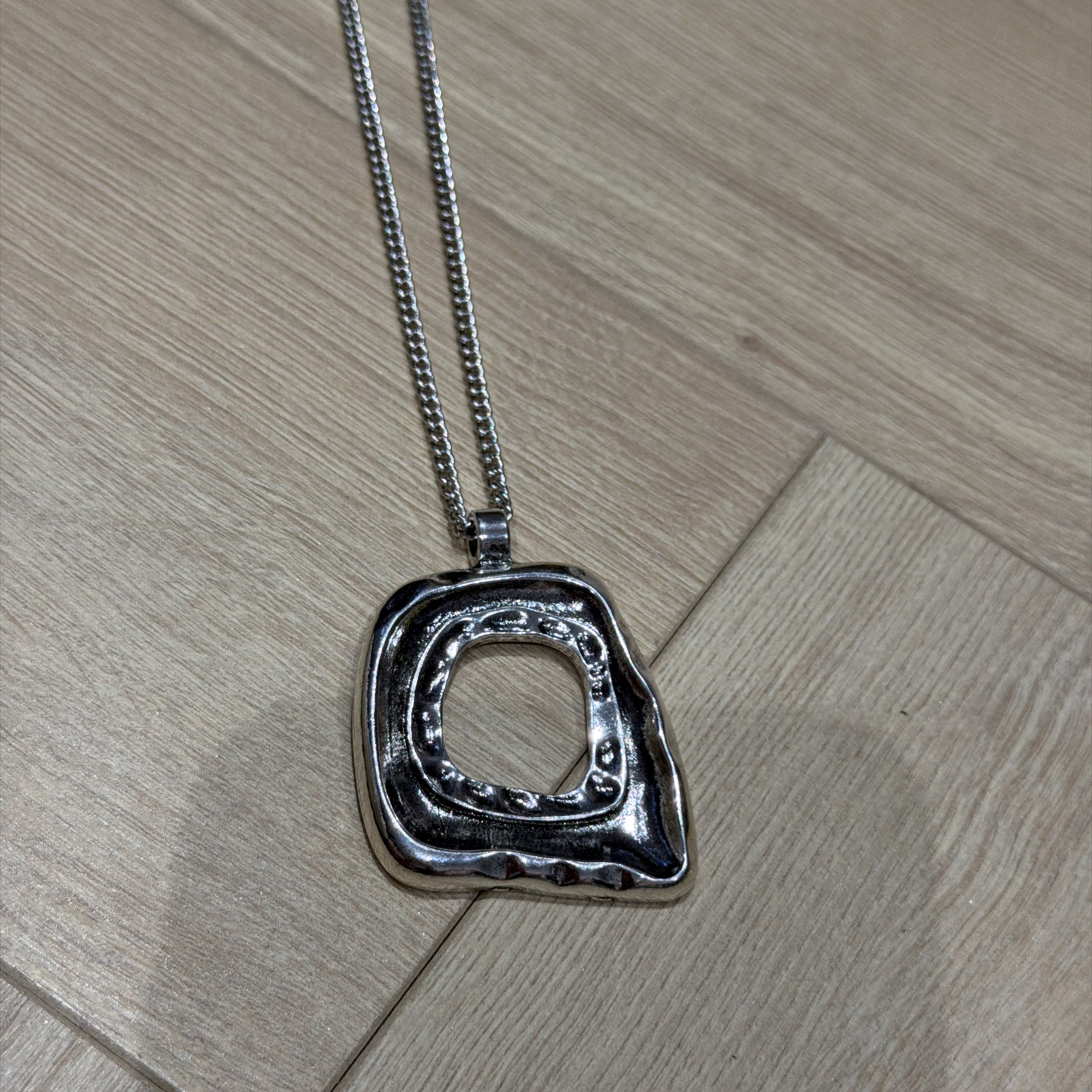 Silver  tone statement minimalist boho bohemian retro gorgeous chunky necklace image 2