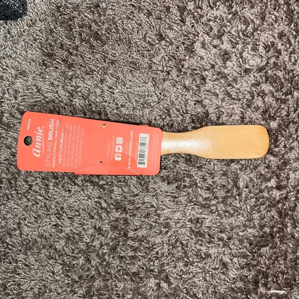 Annie Styling Brush Premium Quality Boar Bristle Hair Brush All Hair Types - Image 4 of 4