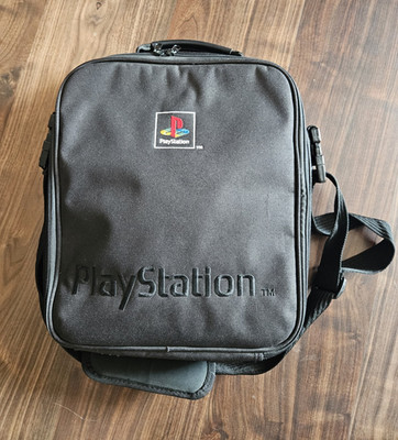 Sony PlayStation 1 (PS1) Konsole Grau mit 2 Controllern, Kabel & Tasche