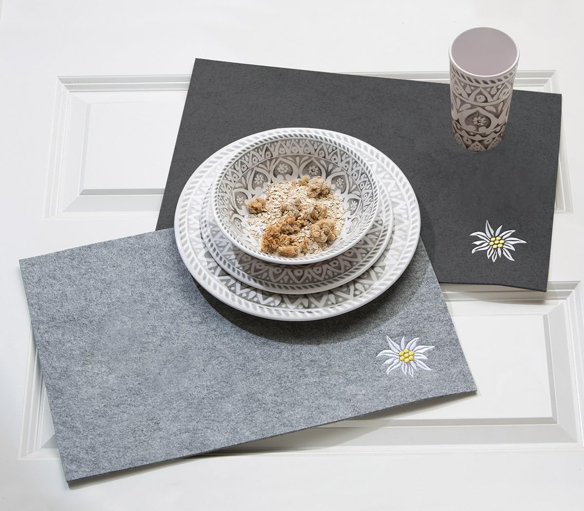 Pack of 16 Placemat, rectangular, Edelweiss motif, Felt, dark gray, PU (w1w)