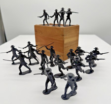 Marx 54 MM Zorro Alamo Mexican Round Hats 18 Black Vintage Plastic Soldiers B