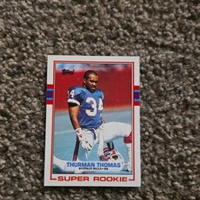 Topps Thurman Thomas #45 Buffalo Bills 1989 Super Rookie Vintage Football Card. rookie card picture