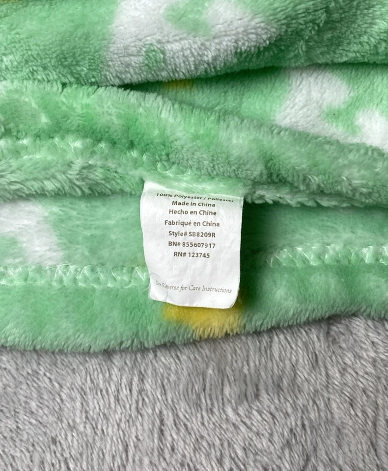 Manta Bebé Verde 123 Números ABC Letras Amarillo Blanco Felpa Suave Vellón Lovey Foto 3 de 4