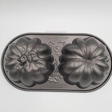 Nordic Ware Baby Pumpkin Baking Pan 5 Cup/1.2 Liter Capacity. Made In The USA.