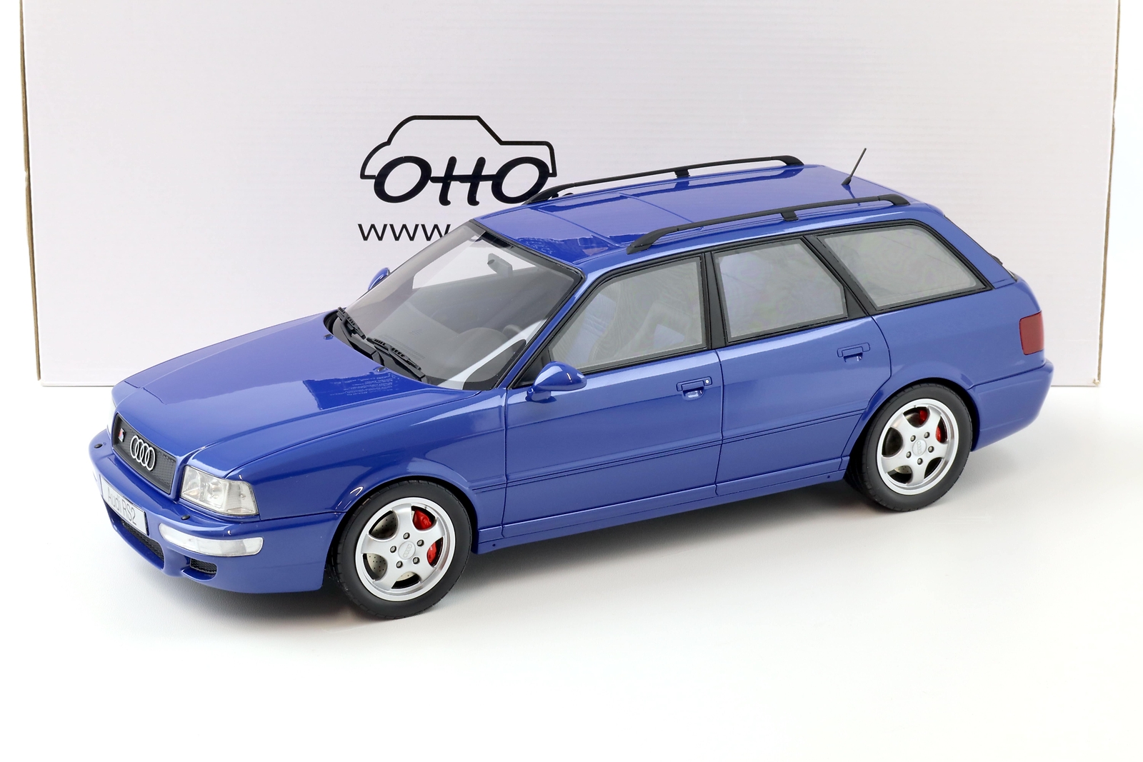 1:12 Otto Mobile G075 Audi RS2 Avant Quattro Nogaro Blue 1994