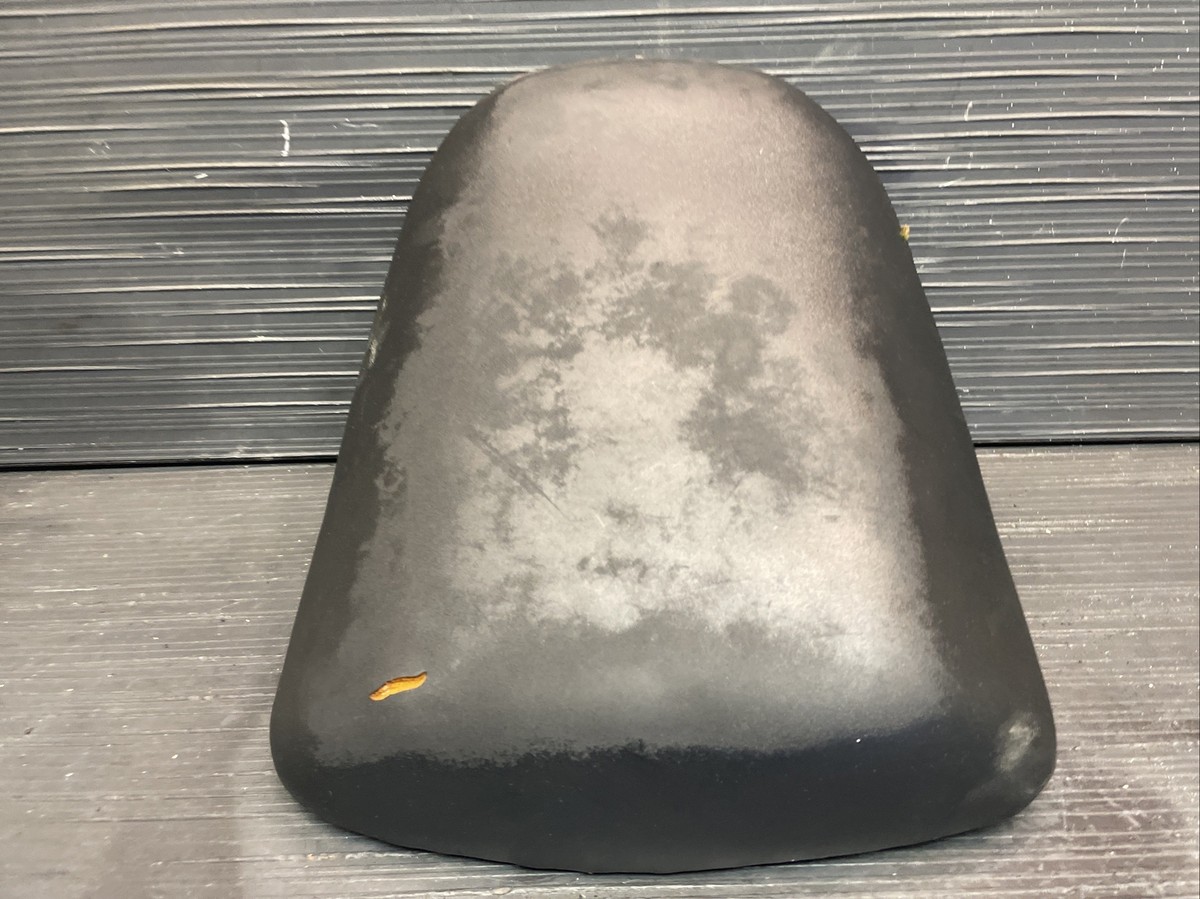 【M】 2001 Kawasaki Ninja ZX6R Rear seat, back passenger seat