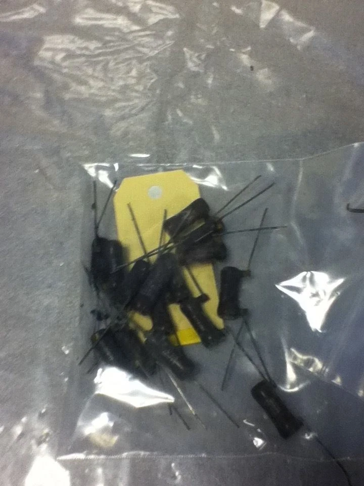 ЛОТ ИЗ 15 ОМИТОВЫХ РЕЗИСТОРОВ B8J500 - Изображение 4 из 4