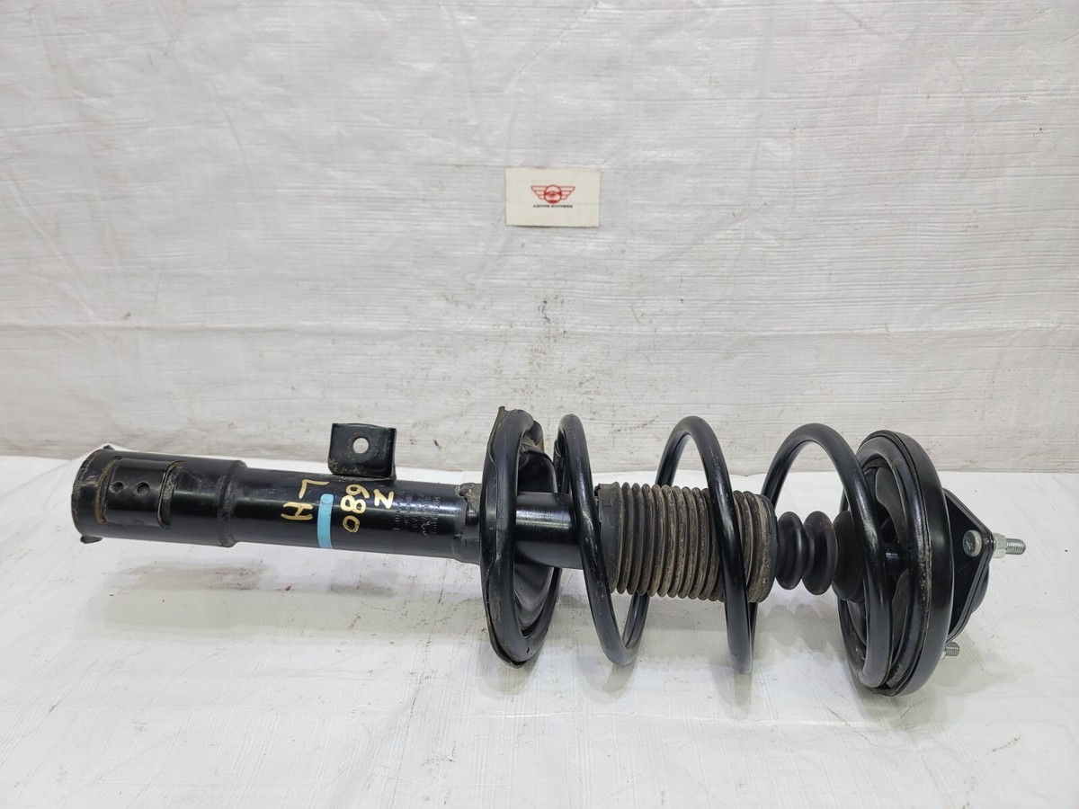 2020-2023 Mitsubishi Outlander Sport Front Left Shock Strut
