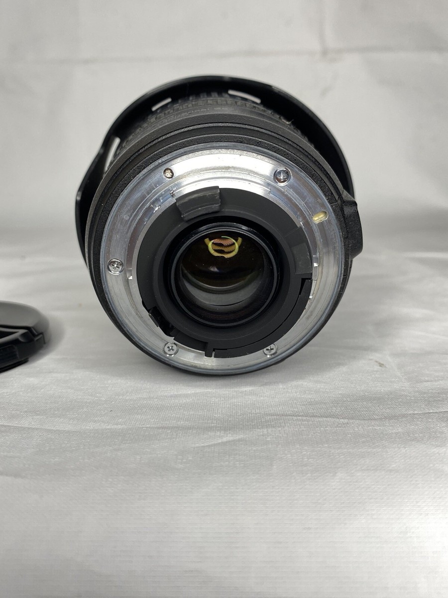 Nikon DX SWM ED IF Apherical 67 AF-S Nikkor f3.5-4.5 G 18-70mm