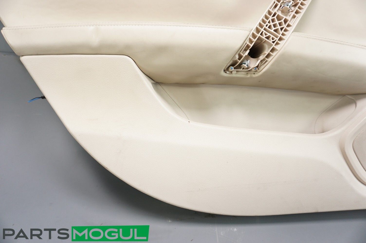 04-19 Maserati Quattroporte Rear Left Driver Side Interior Door Panel OEM