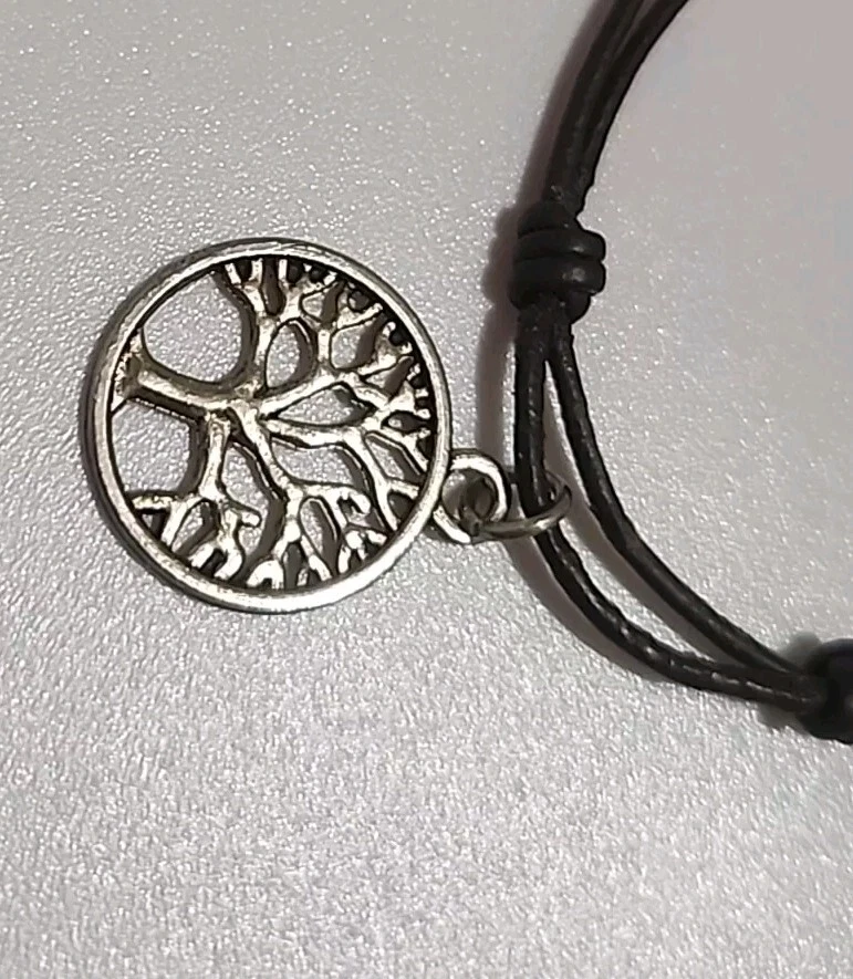 Pulsera FOSSIL Árbol de la Vida Marrón Dije Cuero Cordón Tono Plata Multi Hilo Foto 4 de 4