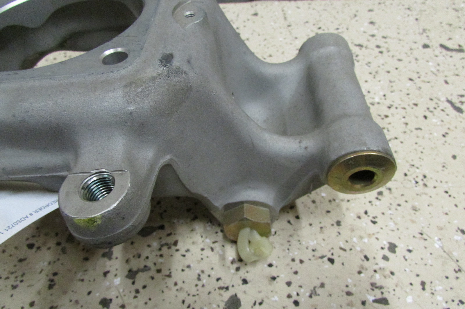 Maserati Coupe, Spyder, RH Rear Hub Holder, New P/N 183589