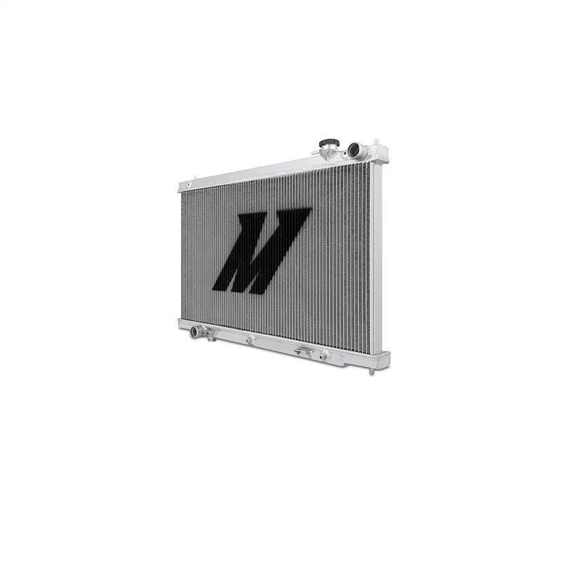 Radiador de aluminio Mishimoto Performance compatible con Infiniti G35 2003-2007 plateado Foto 3 de 4