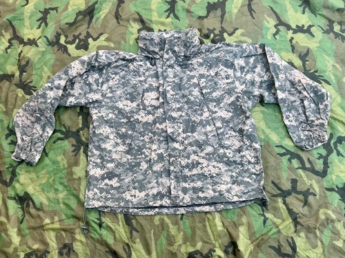 Army Military Surplus ACU UCP Extreme Cold Wet Weather GoreTex Jacket LARGE USGI