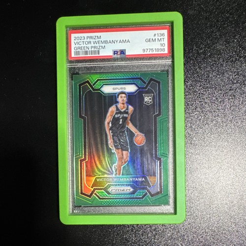Panini Prizm Victor Wembanyama RC Green Prizm #136 Spurs PSA 10