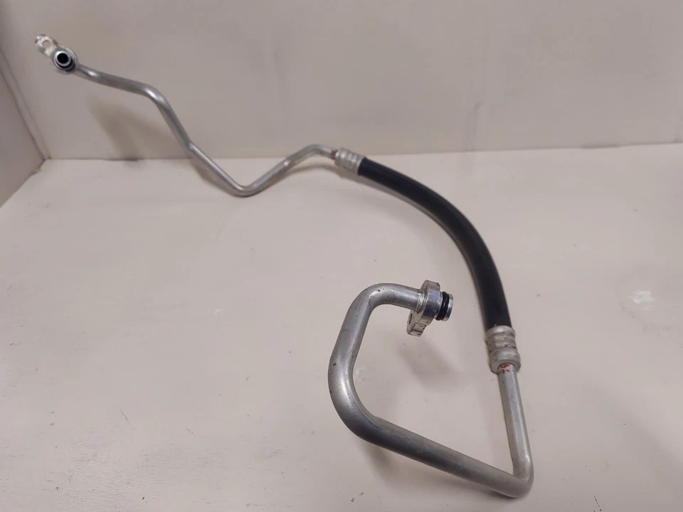 Manguera de descarga de aire acondicionado OEM 11-20 Mitsubishi Outlander Sport 7815A708 Foto 2 de 4