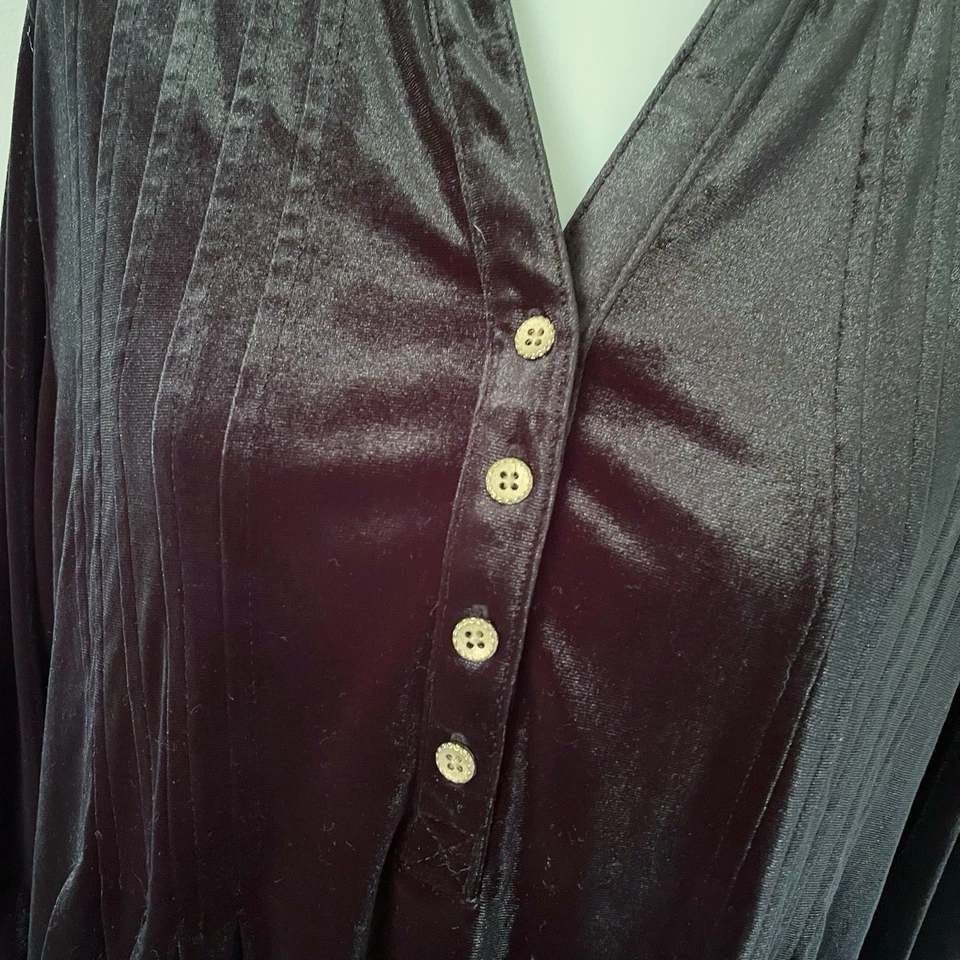 Kim Rogers Velvet Pleated Henley Black Top Blouse Shirt XL 3/4 Roll Tab Sleeve - Image 4 of 4