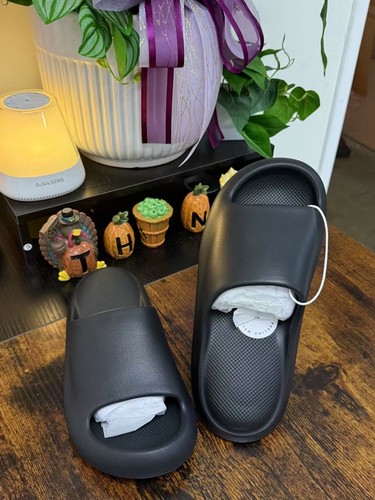 Soft Rubber Slippers | Non-Slip Bathroom Shower Slides | Unisex Sandals - Picture 2 of 8
