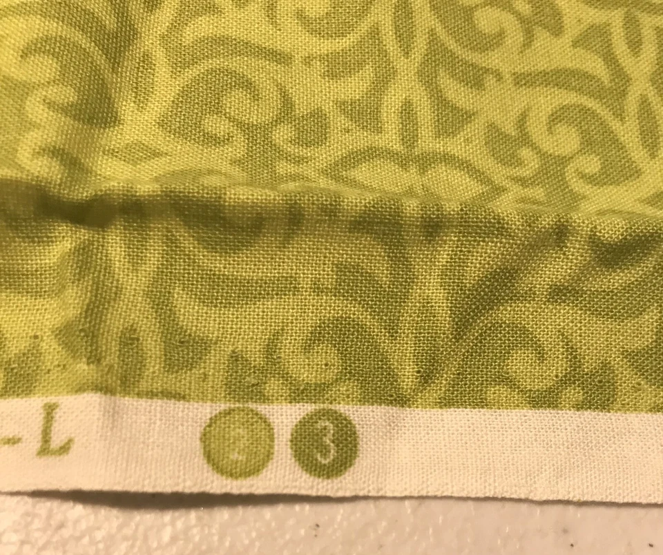 "Tela de algodón de estudio Brother Sister Design verde lima oliva 1 yarda X 45"" cachemira" Foto 3 de 4